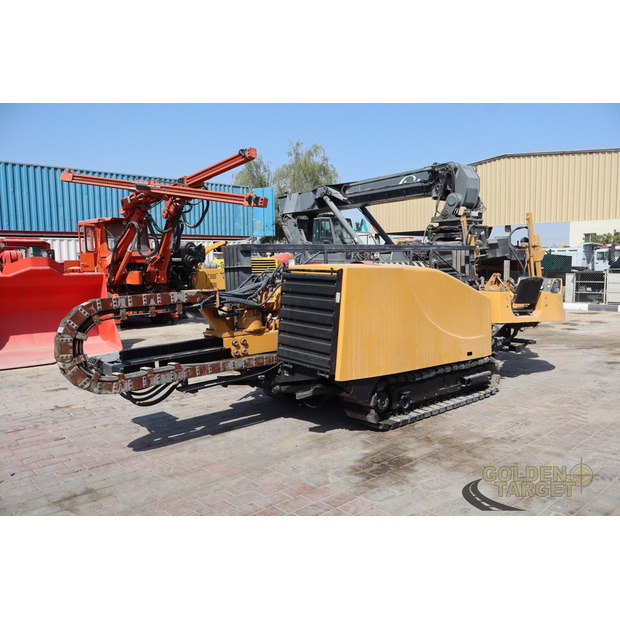 2000 Vermeer D33X44-45698233