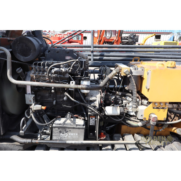 2000 Vermeer D33X44-45698237