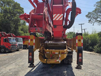 2020-mercedes-arocs-4143-45698242