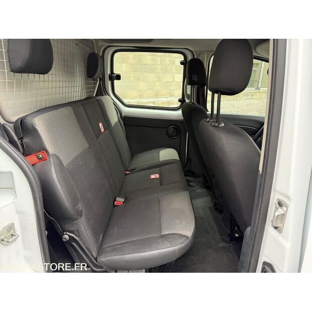 2021 Renault Kangoo-45707949
