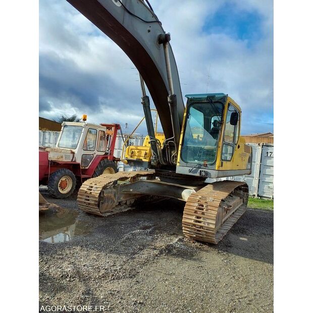 2002 Volvo EC290BLC-45707973