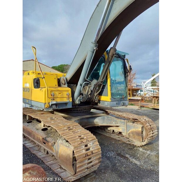 2002 Volvo EC290BLC-45707977