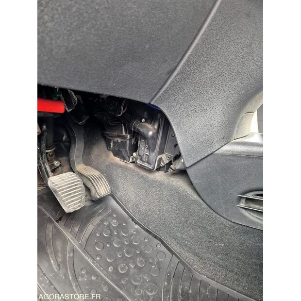 2009 سيتروين C3-45708258