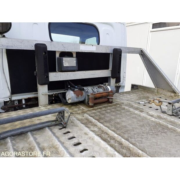 2008 NISSAN Cabstar-45708324