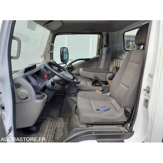 2008 NISSAN Cabstar-45708326