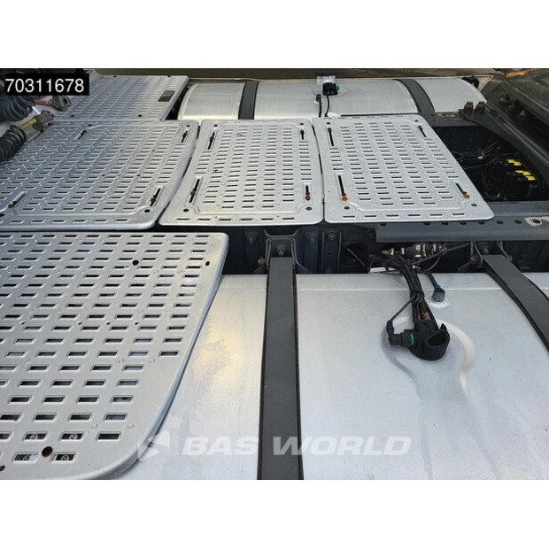 2020 داف XF 480-45708986