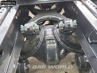 2020-man-tgs-18-470-1426959-45709023