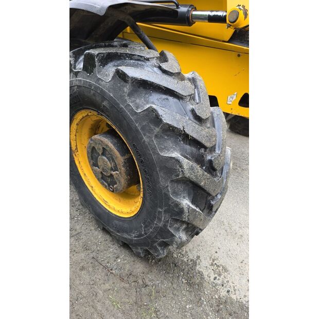 2014 جيه سي بي 3cx-45709225