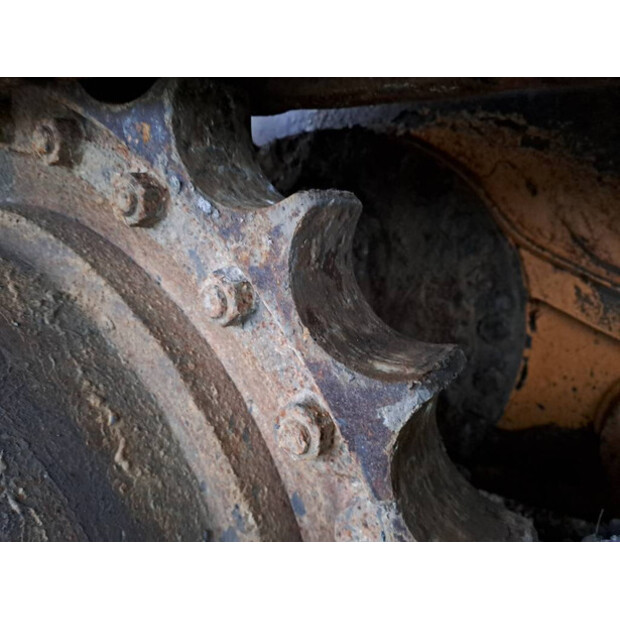 2017 ليبهير PR 736 LGP-45709640