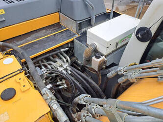 2018-liebherr-r946-1426973-45709853