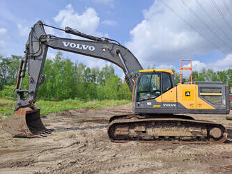 Image for TRACKED EXCAVATORS 2017 Volvo EC300EL