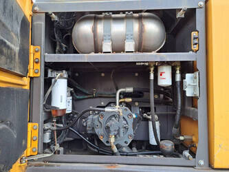 2017-volvo-ec300el-1426980-45710010