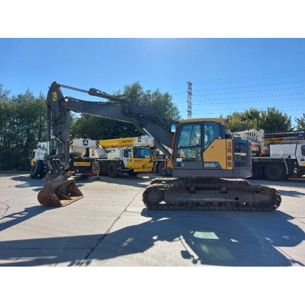 2017 Volvo ECR235EL-45710060