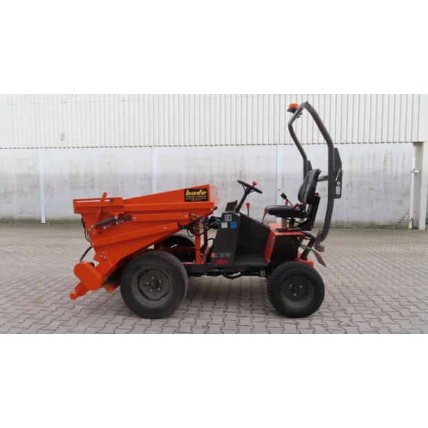 2025 اوسا D150RM-45710110