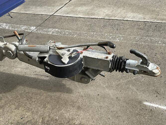 2013-compair-c200-45710152