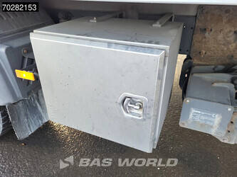 2017-mercedes-benz-atego-1524-1385298-45710306