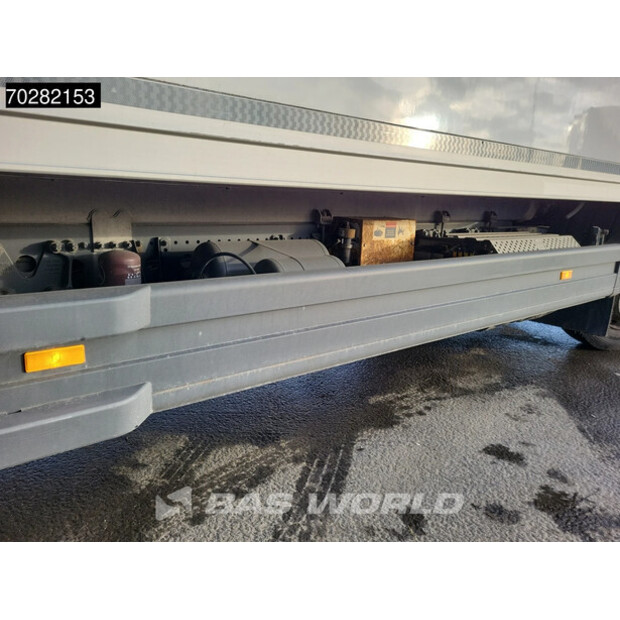 2017 Mercedes-Benz Atego 1524-45710310