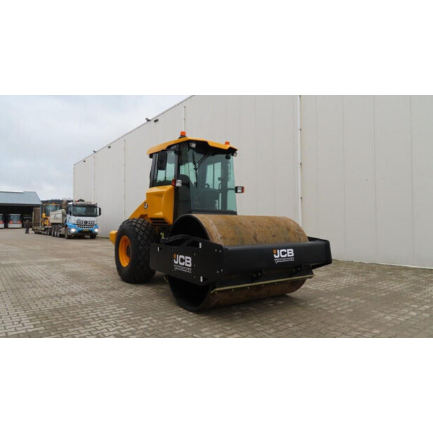 2025 JCB 116D-45710321