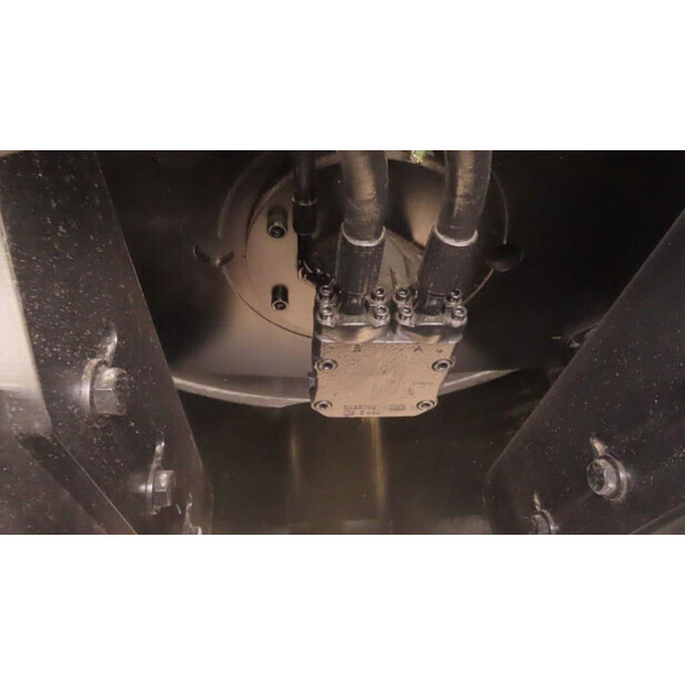 2025 JCB 116D-45710330