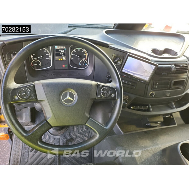 2017 Mercedes-Benz Atego 1524-45710338