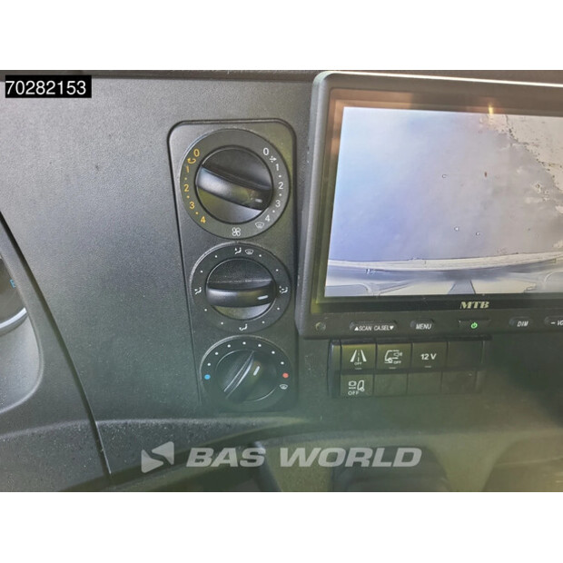 2017 Mercedes-Benz Atego 1524-45710340