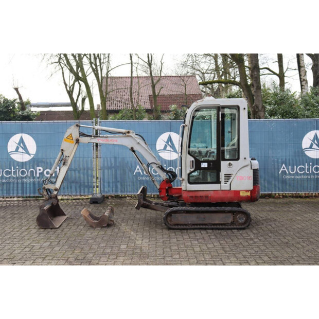 2001 TAKEUCHI TB016-45710563