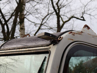 2001-takeuchi-tb016-1427009-45710583