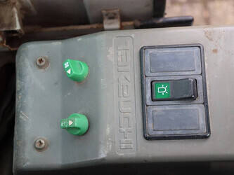 2001-takeuchi-tb016-1427009-45710599