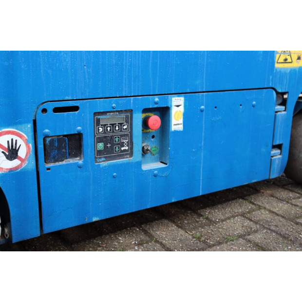 2013 Genie GS-1932-45710687