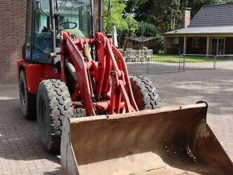 2002-manitou-al85t-1427022-45710859