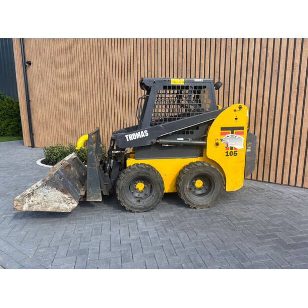 2008 THOMAS T105-45711019