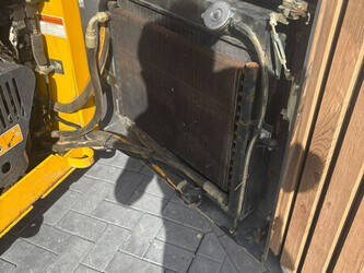 2008-thomas-t105-45711023