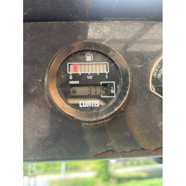 2008 THOMAS T105-45711028