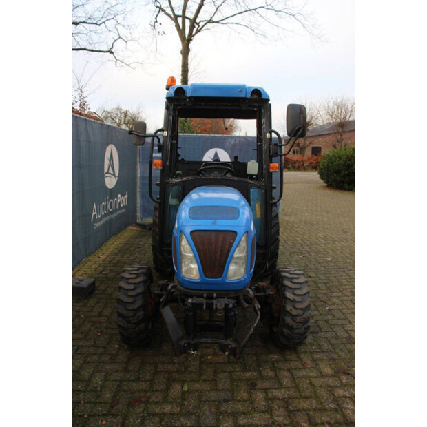 2017 New Holland Boomer 35-45711054