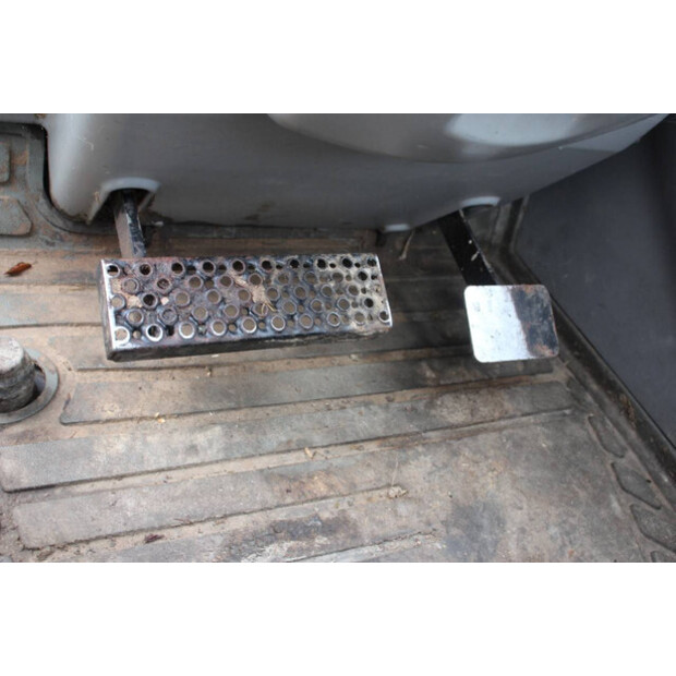 Caterpillar TH330B-45711110