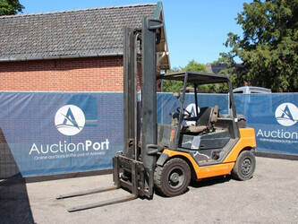 2001-still-r70-45-1427045-45711180