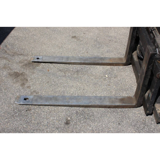 2001 ستيل R70-45-45711183