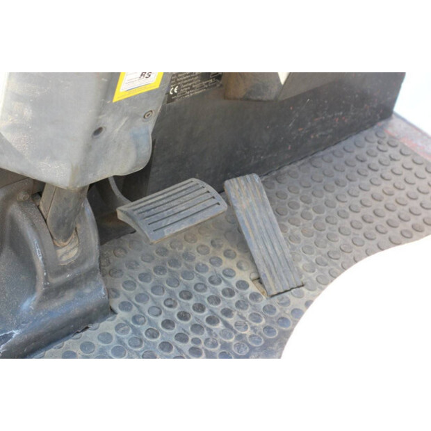 2001 ستيل R70-45-45711195