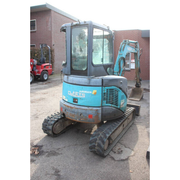 2008 AIRMAN AX30U-4-45711325