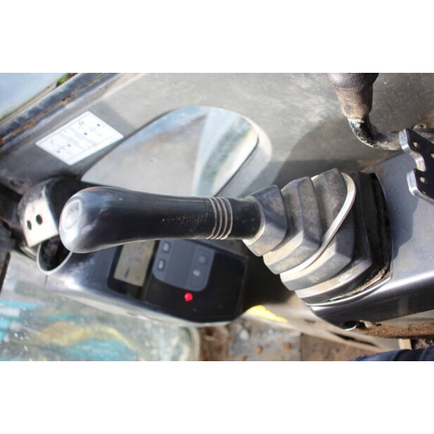 2008 AIRMAN AX30U-4-45711356