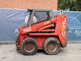 Image de CHARGEUSES SUR PNEUS Gehl 4625