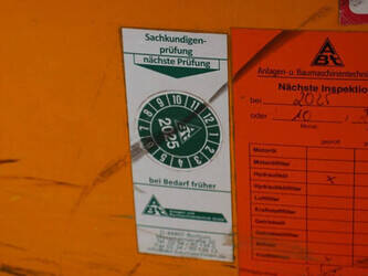 2011-jcb-8008-cts-1427073-45711741