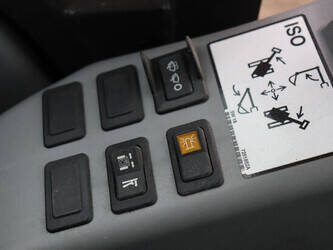 2021-bobcat-e17-1427076-45711789