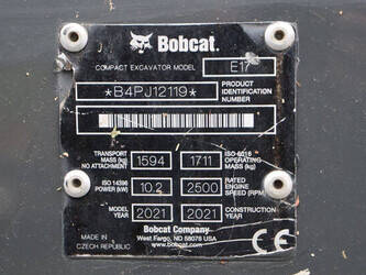 2021-bobcat-e17-1427076-45711791