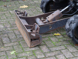 2021-bobcat-e17-1427076-45711800