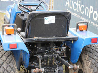 mitsubishi-tm15-1427078-45711823