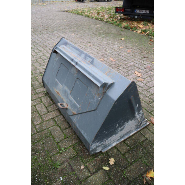 2004 FUCHS F853H-45711888