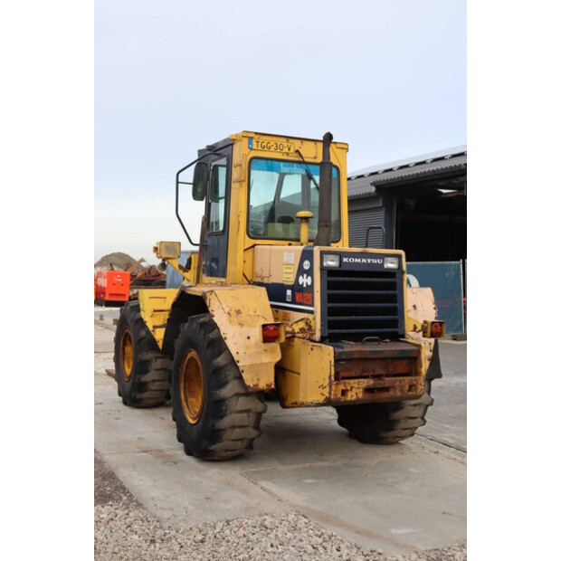 1992 Komatsu WA120-3-45711895