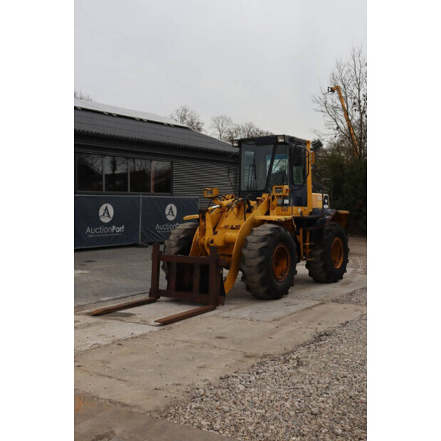 1992 Komatsu WA120-3-45711900