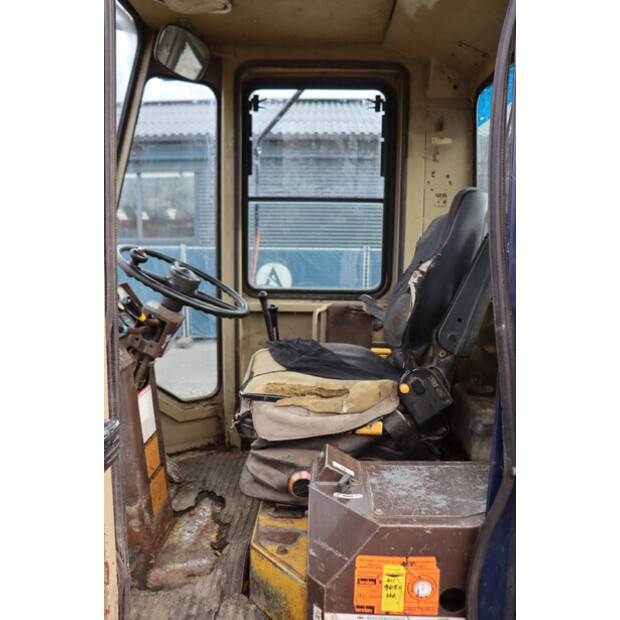 1992 Komatsu WA120-3-45711917